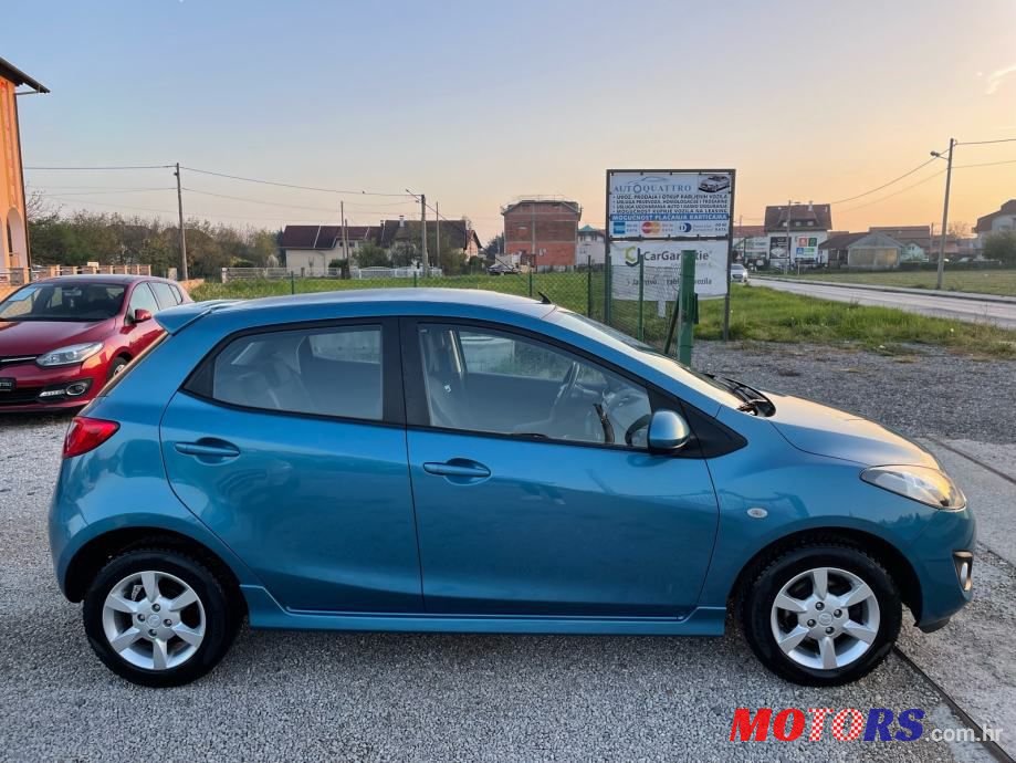 2013' Mazda 2 1,6 photo #4
