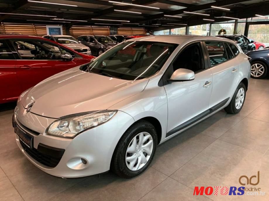 2011' Renault Megane Grandtour 1,5 Dci photo #1
