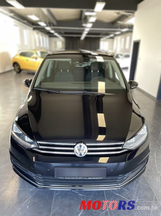 2017' Volkswagen Touran 1,6 Tdi photo #3