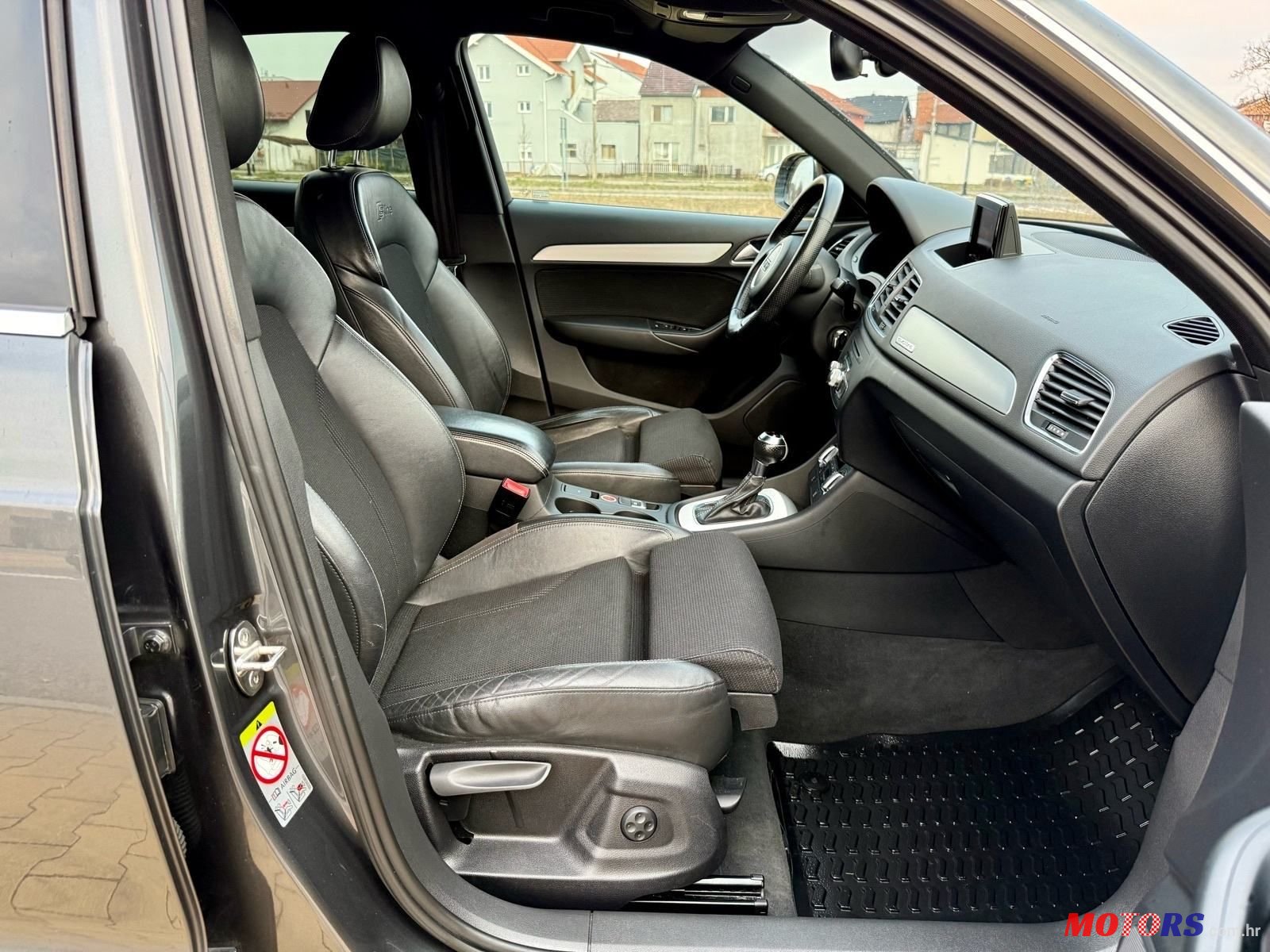 2012' Audi Q3 2,0 Tdi photo #6