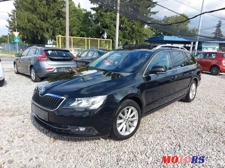 2014' Skoda Superb Combi photo #1