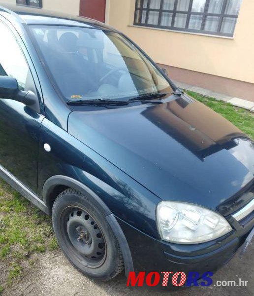 2004' Opel Corsa 1,2 16V photo #1