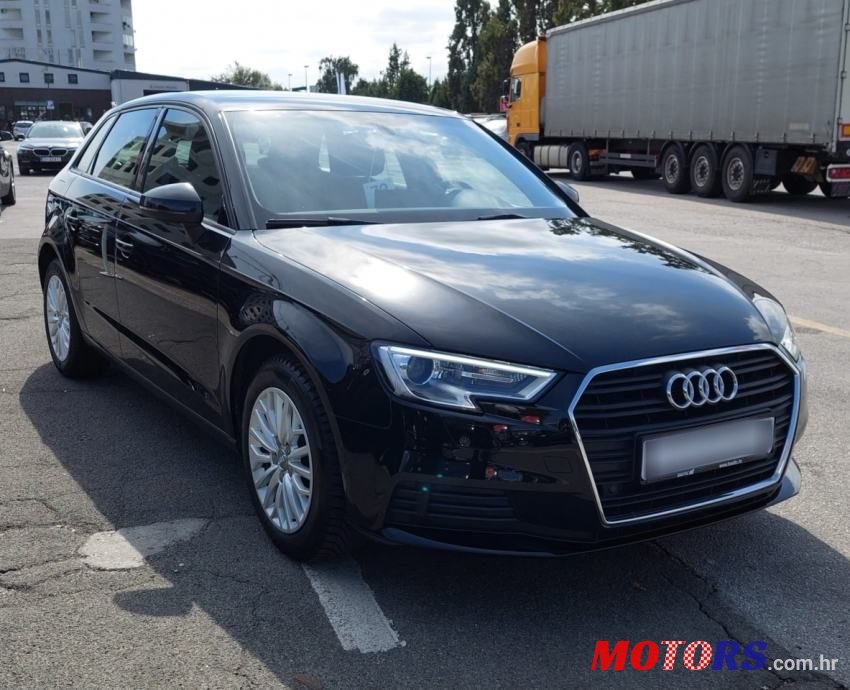 2018' Audi A3 Sportback photo #3