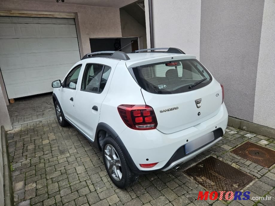 2018' Dacia Sandero photo #1