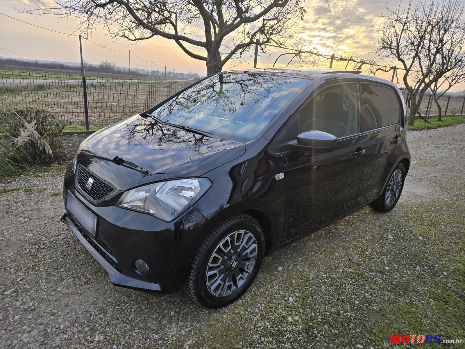 2018' SEAT Mii 1.0 Mpi photo #1