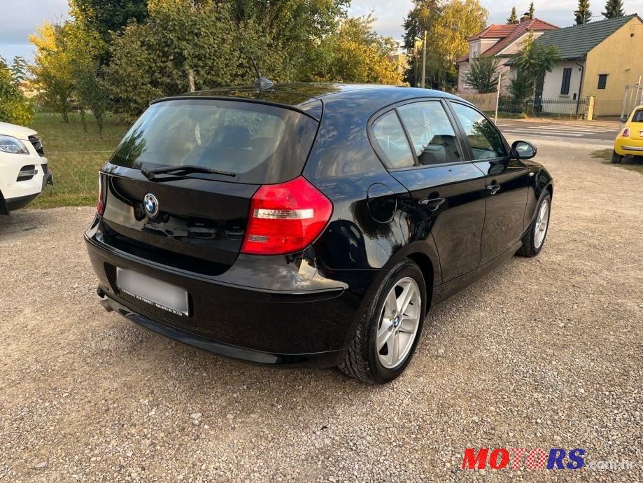 2009' BMW Serija 1 116D photo #5