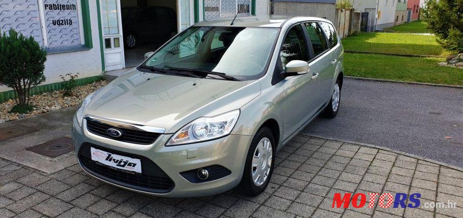 2010' Ford Focus 1,6 photo #1