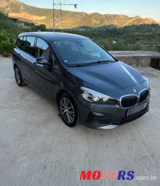 2019' BMW Serija 2 216D photo #1