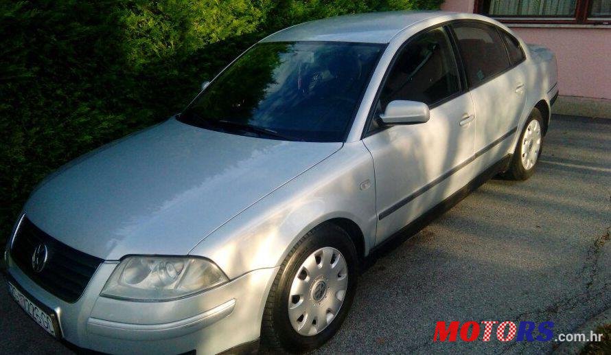 1999' Volkswagen Passat 1,9 Tdi photo #1