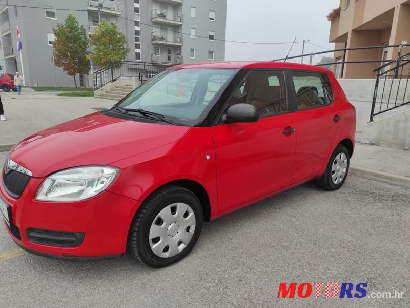 2008' Skoda Fabia 1,2 photo #3