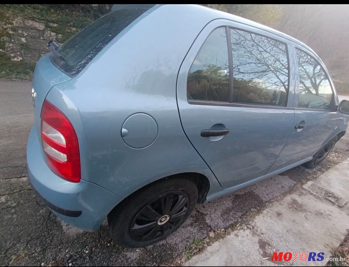 2004' Skoda Fabia Classic 1,2 photo #4