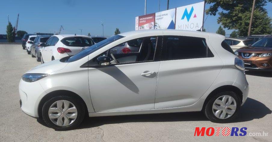 2015' Renault Zoe Electric photo #1