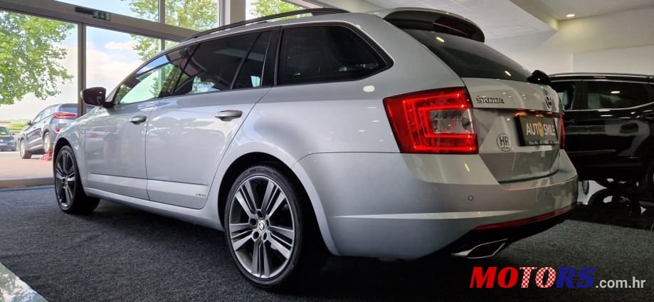 2014' Skoda Octavia Combi photo #4