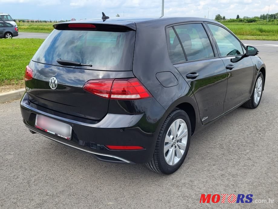 2017' Volkswagen Golf 7 photo #5