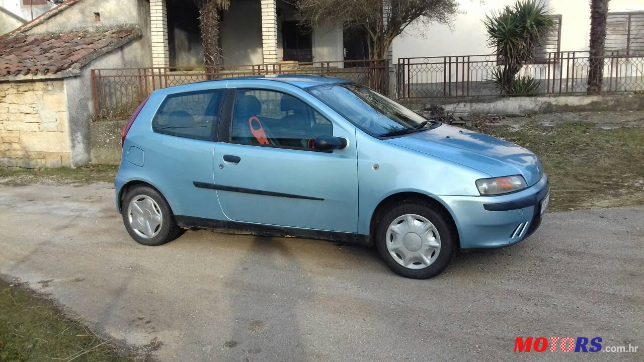 2001' Fiat Punto 1.2 sx photo #5