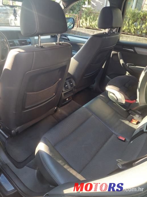 2013' BMW X3 Xdrive20D photo #2