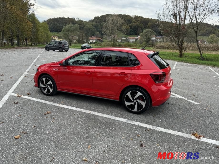 2019' Volkswagen Polo Gti photo #4