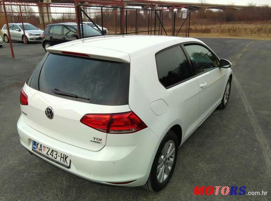 2014' Volkswagen Golf VII 1,6 Tdi Bmt photo #2