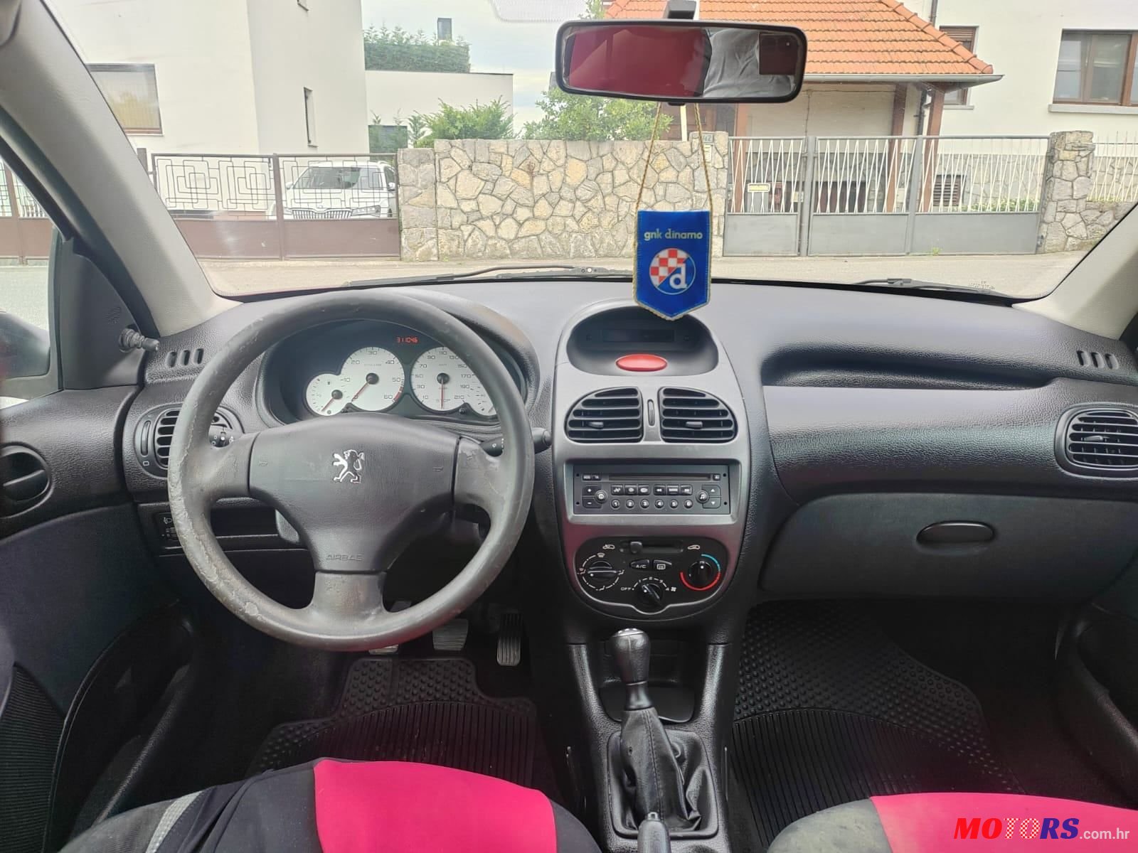 2004' Peugeot 206 photo #2