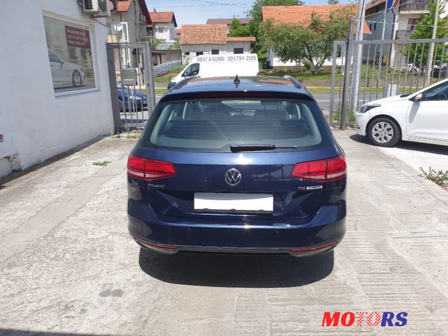 2016' Volkswagen Passat Variant photo #5