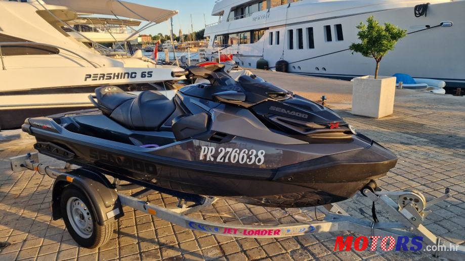 2022' Sea Doo RXTX 300RS TRIPLE BLACK photo #1