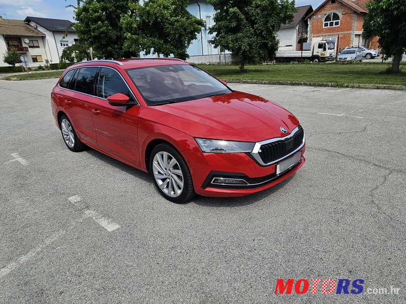 2021' Skoda Octavia Combi photo #1