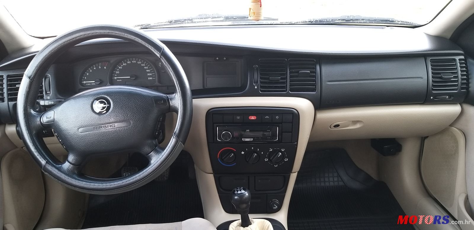 2000' Opel Vectra 2.0 DI photo #3