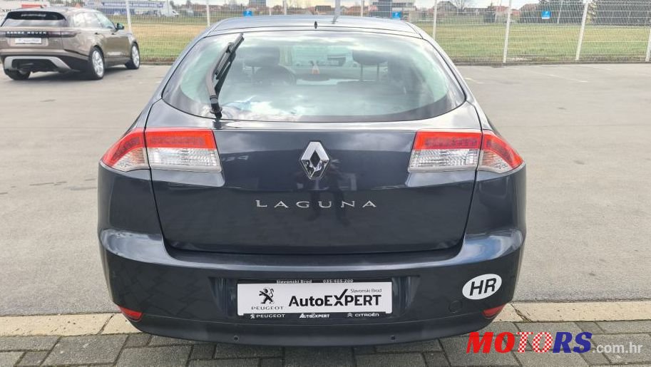 2009' Renault Laguna 2,0 16V photo #3