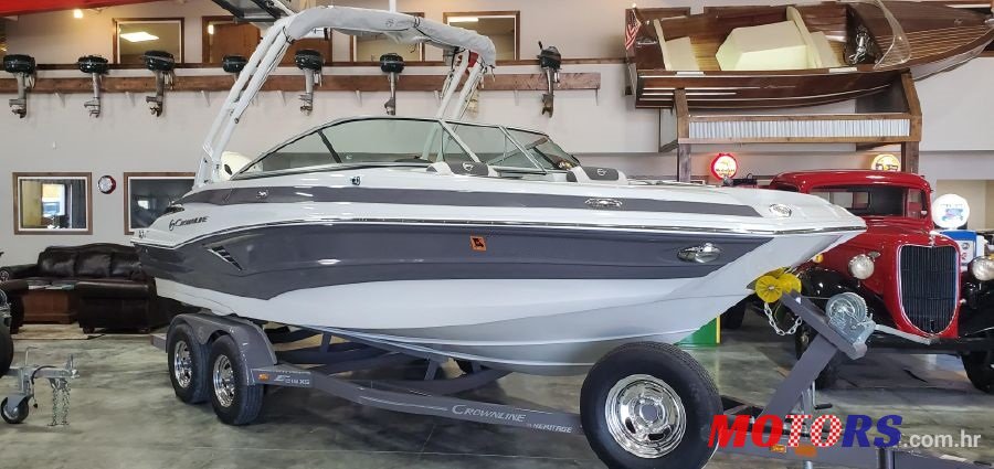 2020' Crownline E215XS photo #1