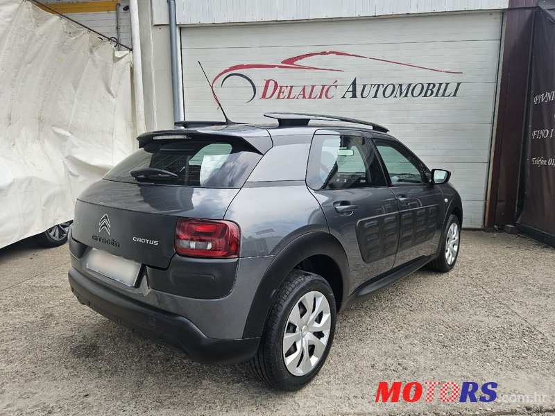 2016' Citroen C4 Cactus 1,2 Vti photo #6