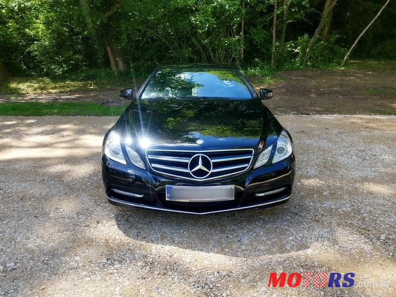2011' Mercedes-Benz E-Klasa 250 Cdi photo #2