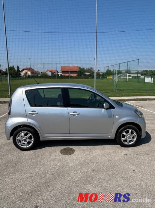 2008' Subaru Justy 1,0 photo #4