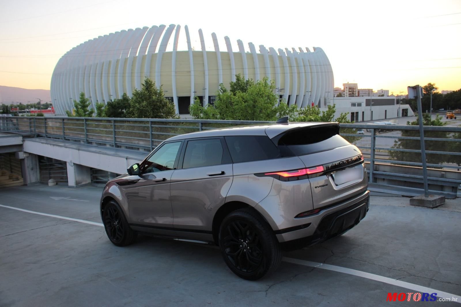 2022' Land Rover Range Rover Evoque 2,0 photo #1