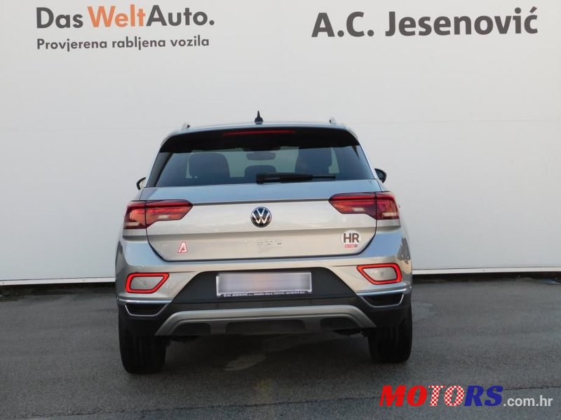 2022' Volkswagen T-Roc 2,0 photo #5