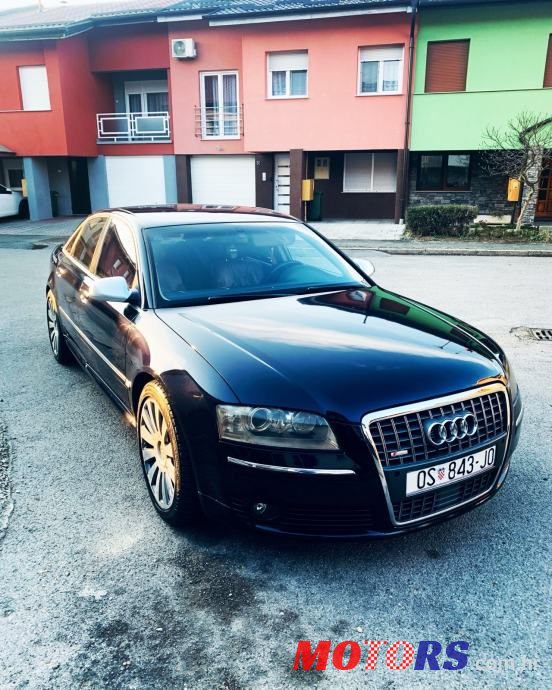 2004' Audi A8 4,2 V8 photo #5