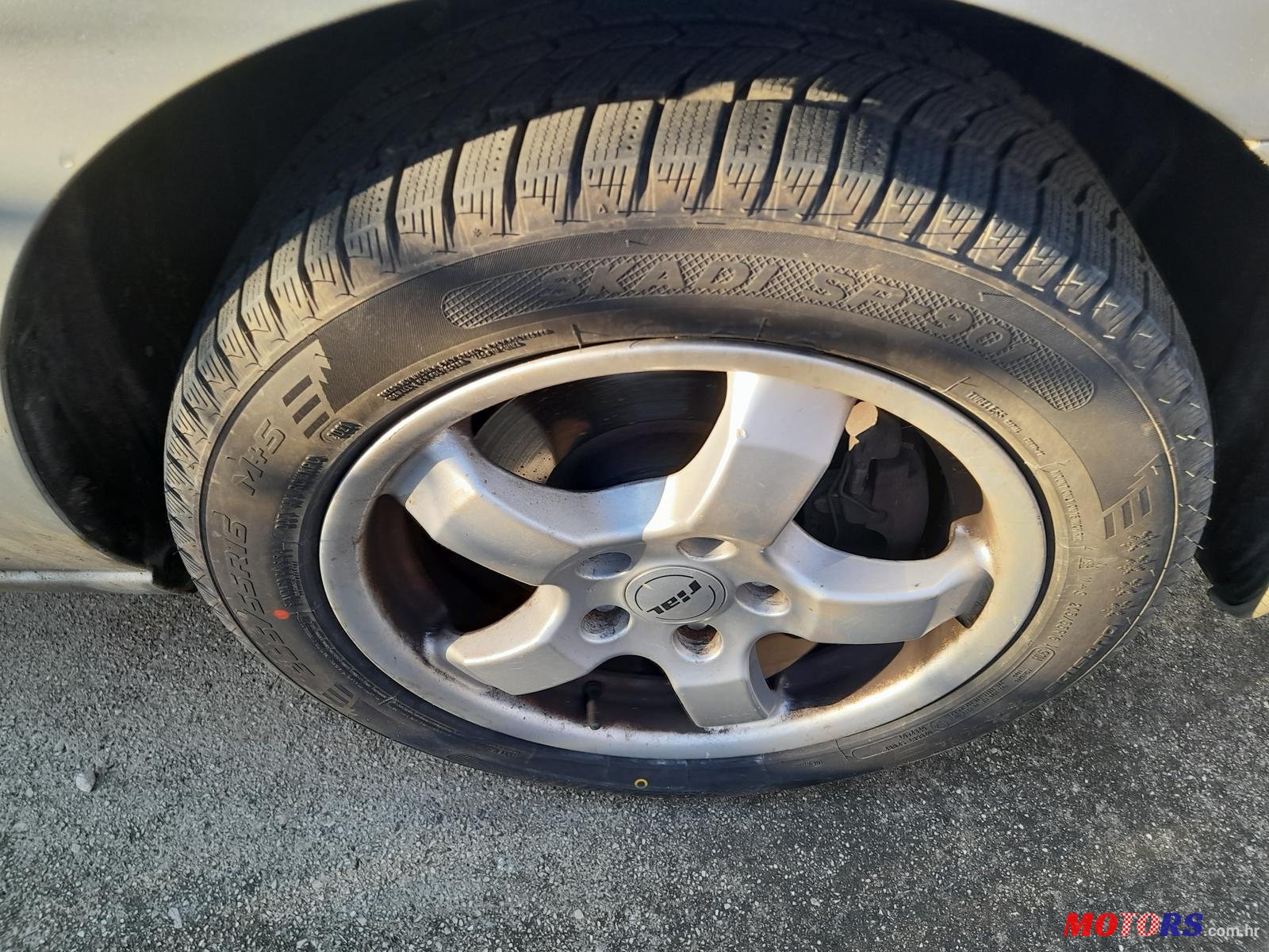 2007' Mazda 5 photo #4