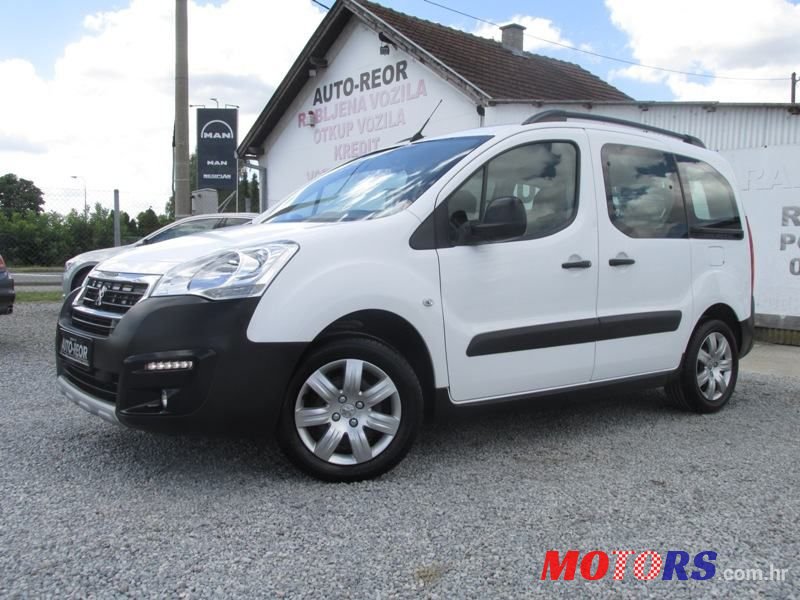 2017' Peugeot Partner photo #1