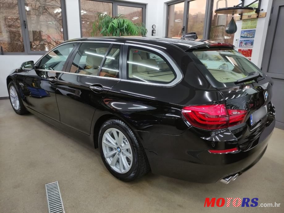 2015' BMW Serija 5 520D photo #2