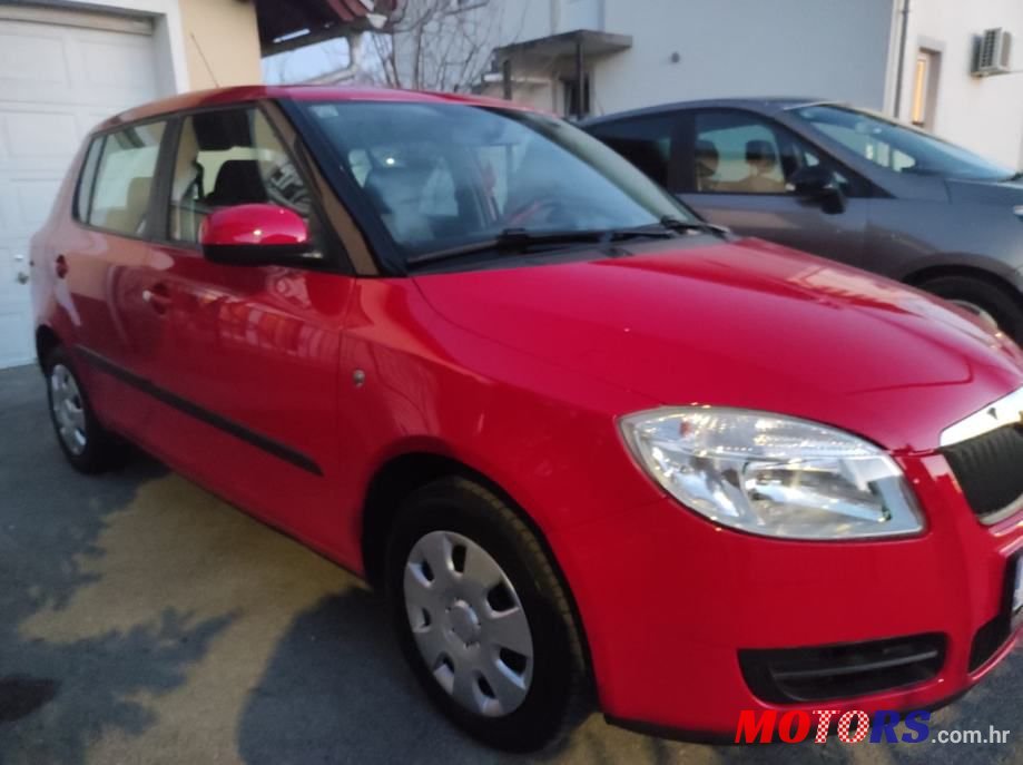 2010' Skoda Fabia 1,2 photo #5