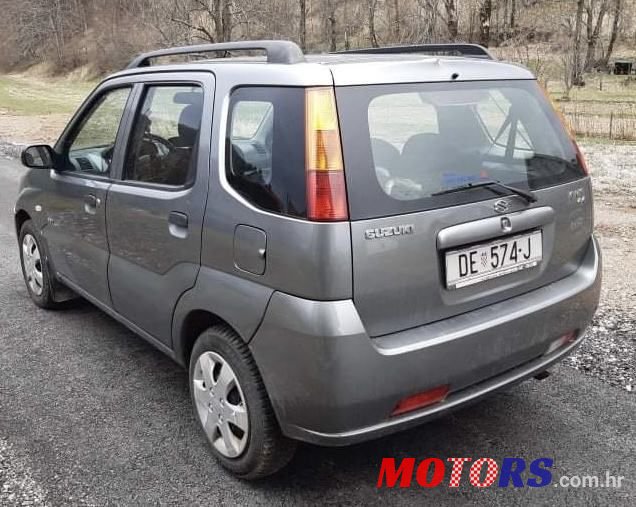 2007' Suzuki Ignis 1,3 16V Vvt photo #4