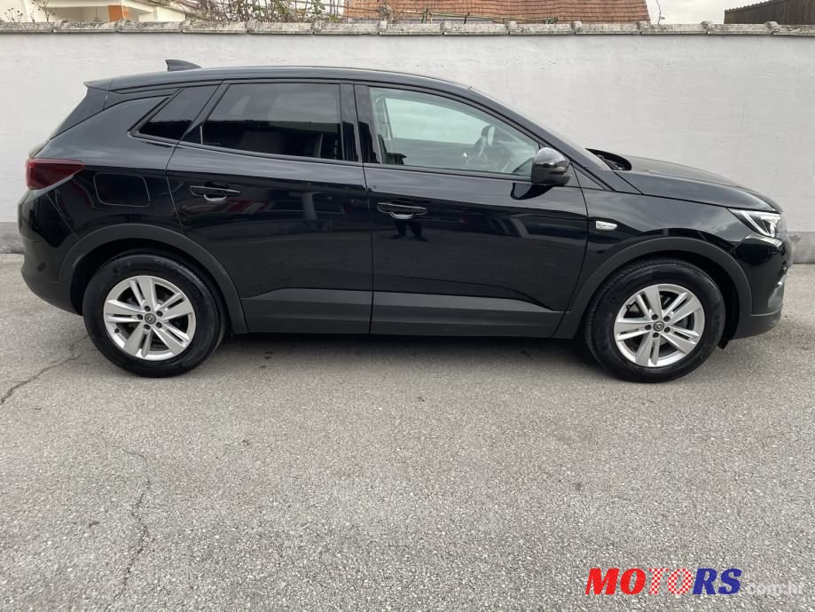 2021' Opel Grandland 1,5 Cdti photo #6