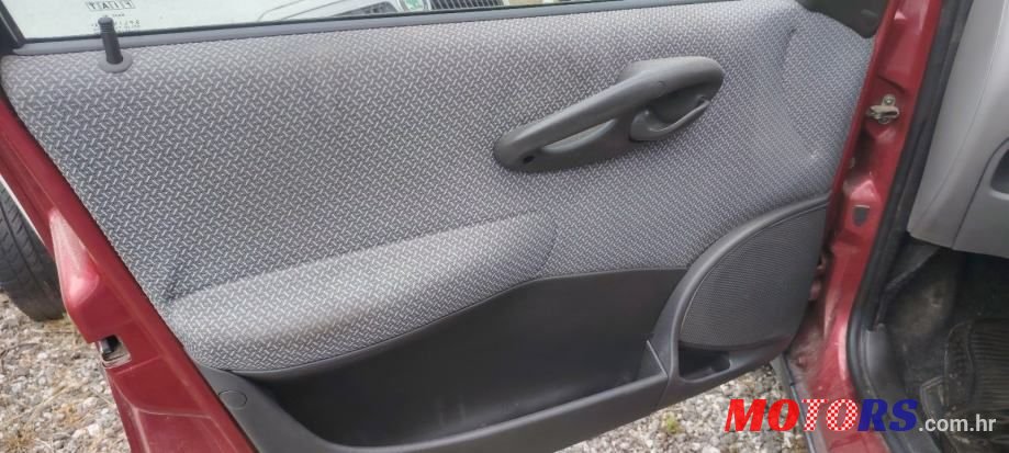 2003' Fiat Punto 1,2 photo #5