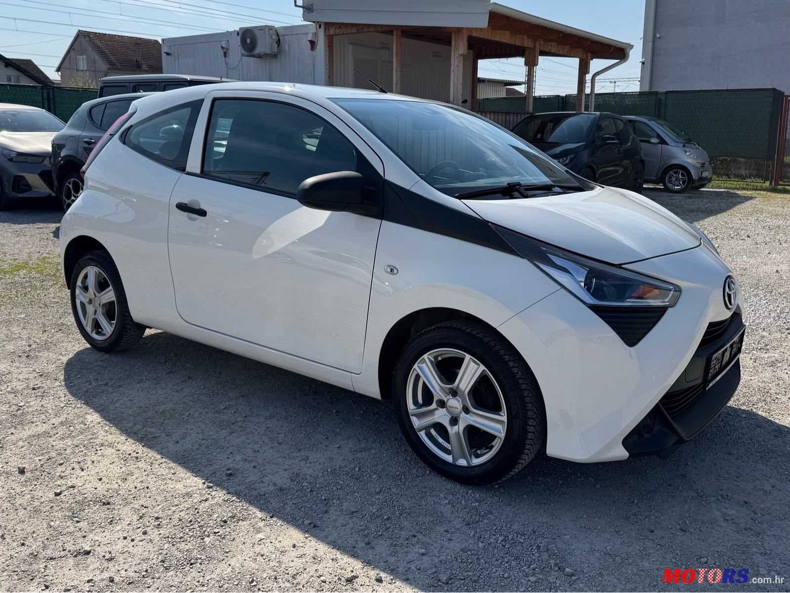 2021' Toyota Aygo 1,0 photo #1