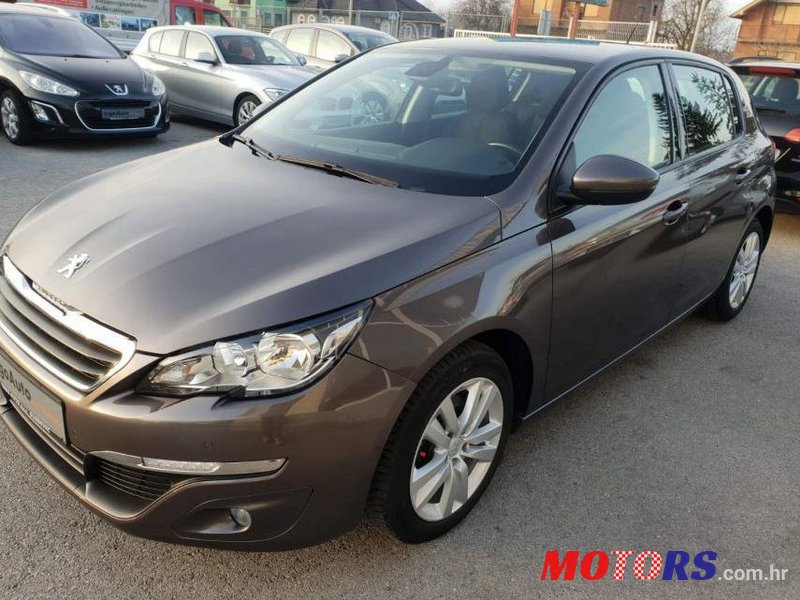 2014' Peugeot 308 1,6 E-Hdi photo #1