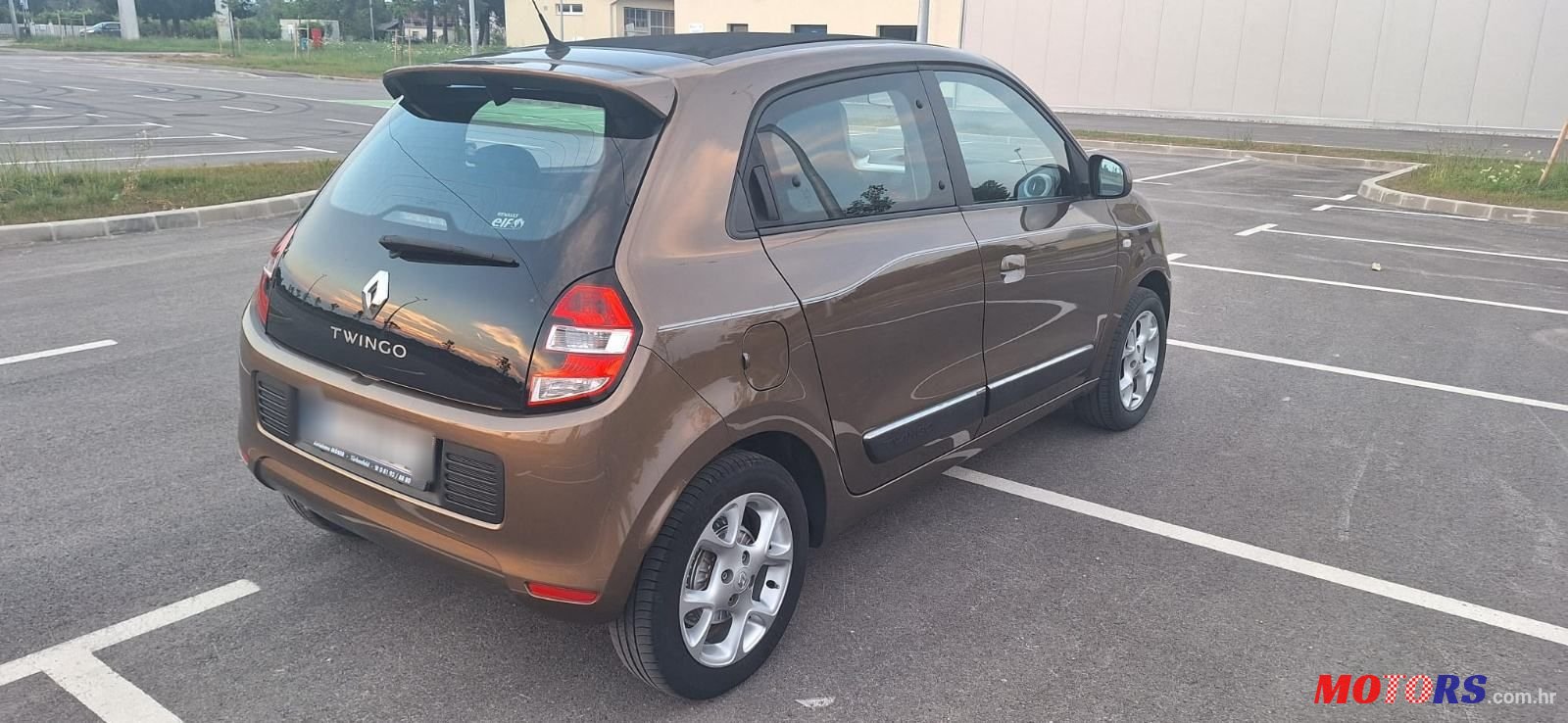 2015' Renault Twingo Tce 90 photo #4