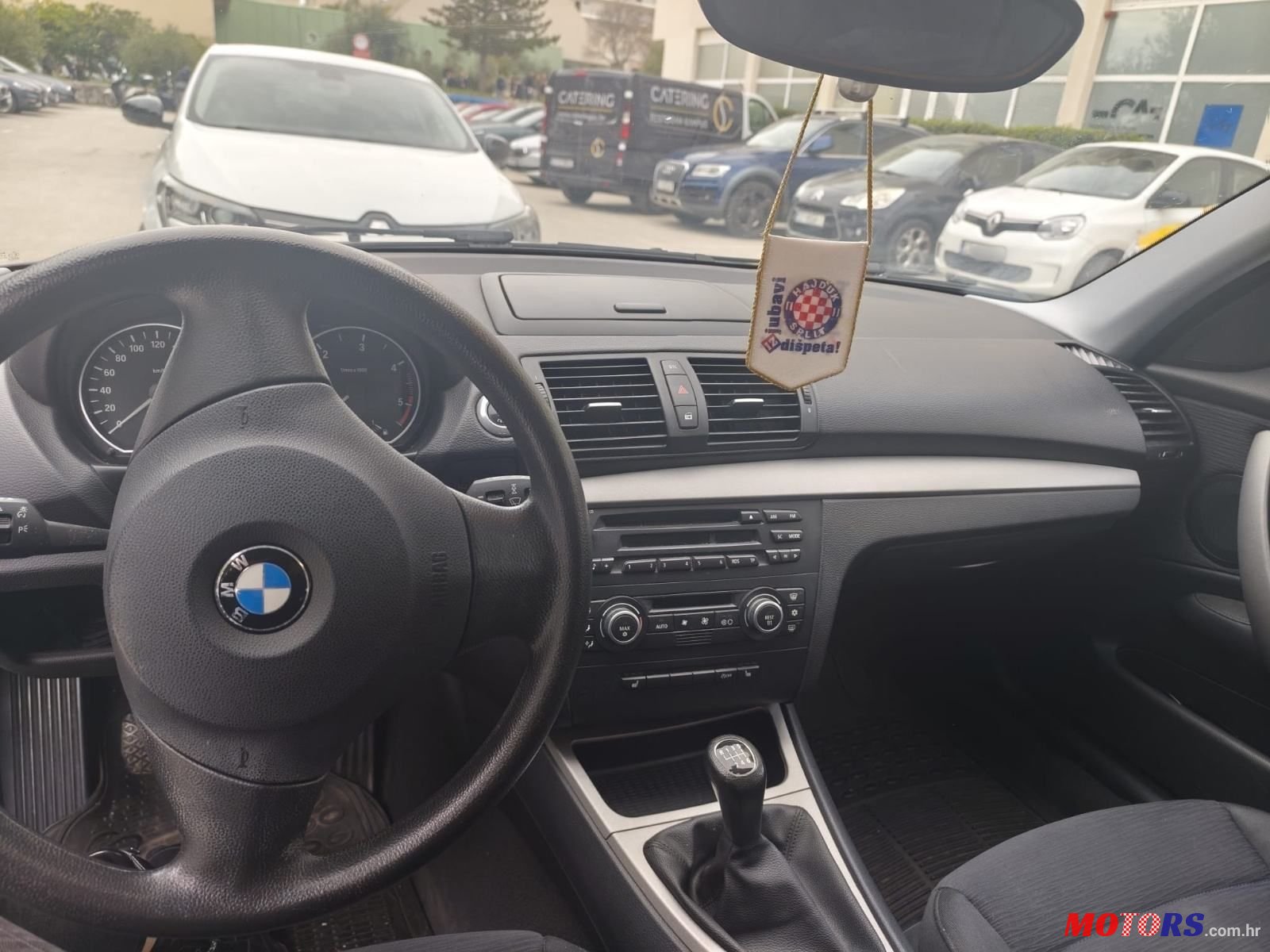 2009' BMW Serija 1 118D photo #2