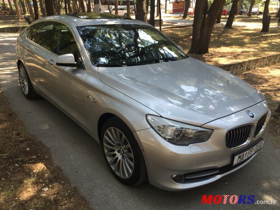 2010' BMW 5 Series GT photo #1