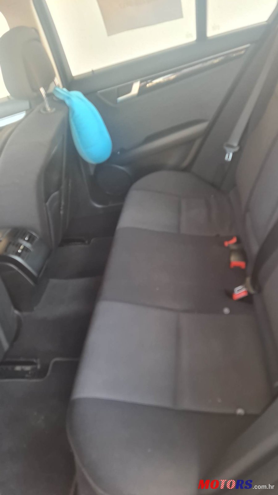 2013' Mercedes-Benz C-Class photo #5