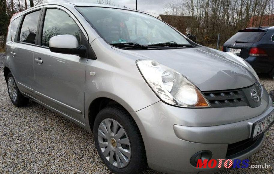 2008' Nissan Note 1,5 Dci photo #1