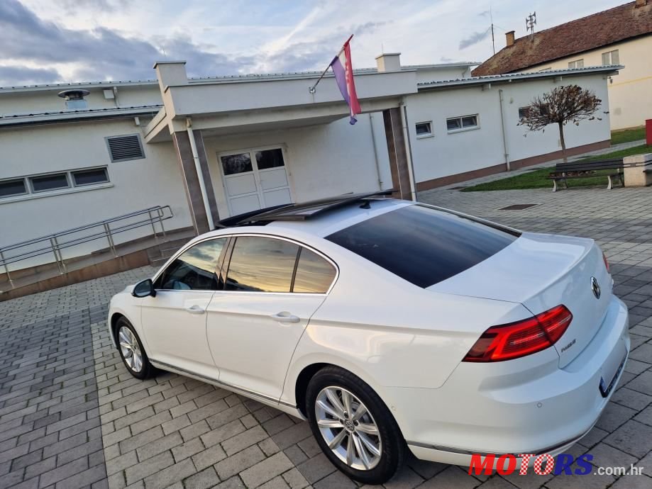 2015' Volkswagen Passat 2,0 Tdi Bmt photo #4